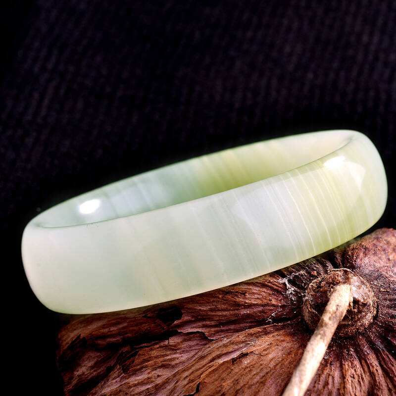 挂羊头卖狗肉不要上当,挂羊头卖狗肉原来挂的是什么