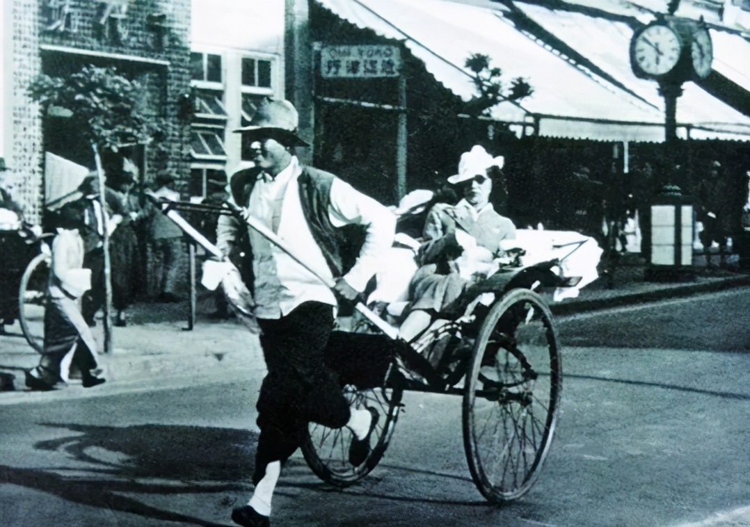 黄包车发展史,以前黄包车有多快