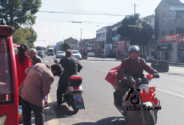 特色鸭头鸡爪,常州好吃的鸭爪