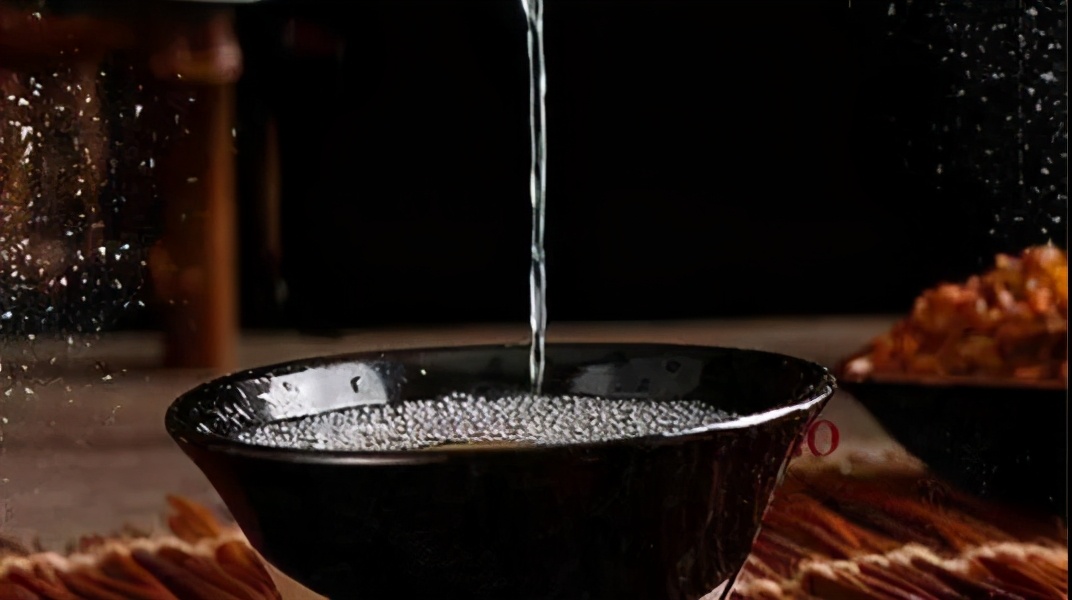 国密董酒怎么来的,国密董酒是指哪一款