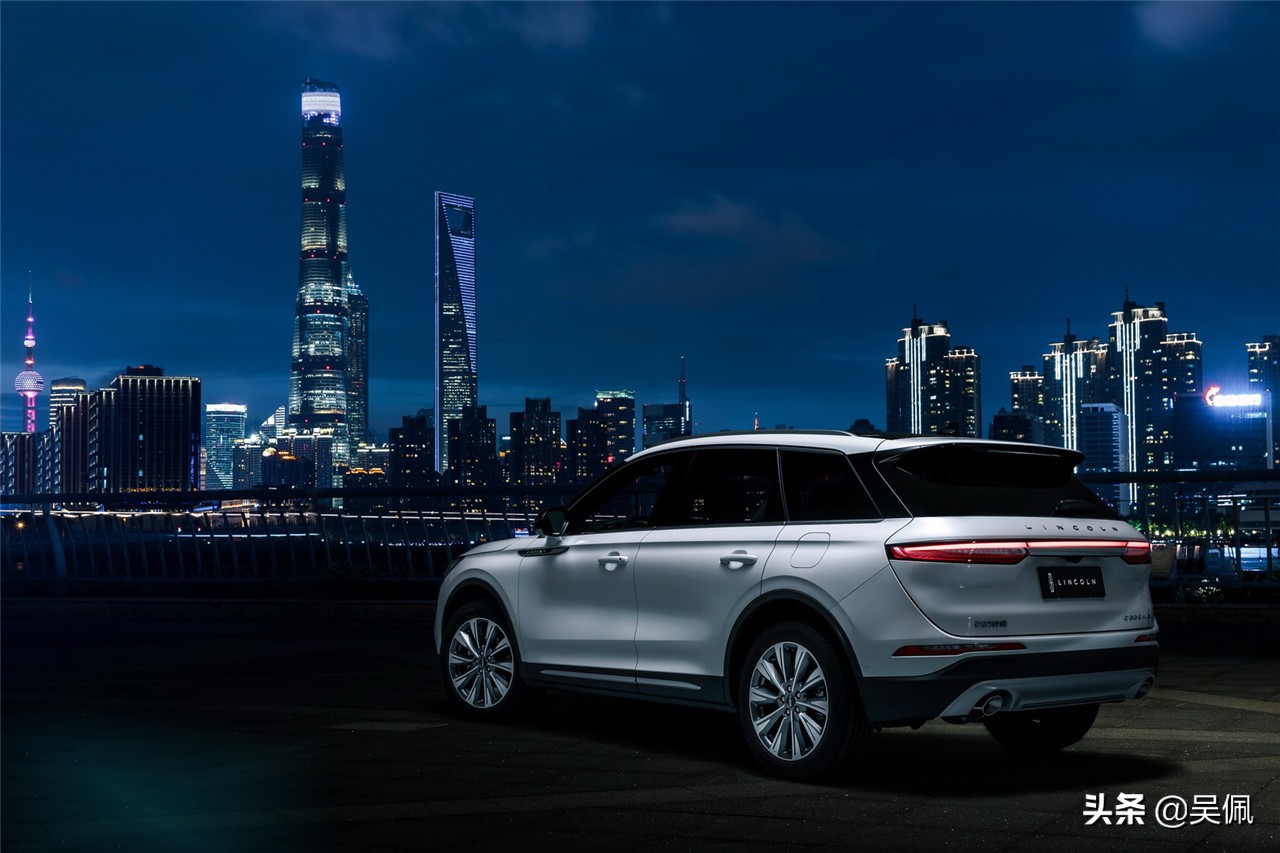 林肯全新车型30万起售,全新林肯2019款