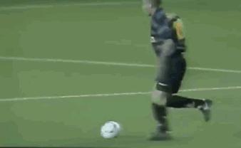 巴西足球24脚传球罗纳尔多,巴西足球巨星罗纳尔多