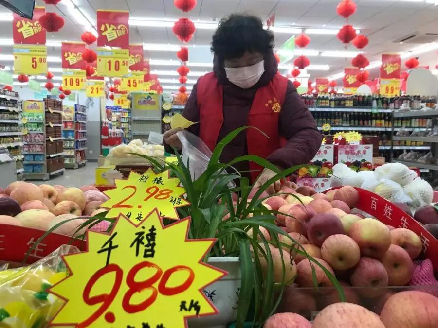 “解除隔离啦！谢谢你们！”14天的温暖守护！我们在一起！