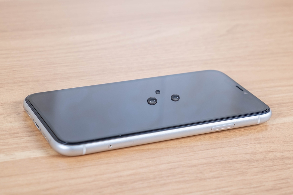 飞智银镜,专为玩游戏设计的手机推荐