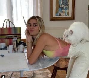 中国法式慵懒ins穿搭博主,法式博主穿搭技巧