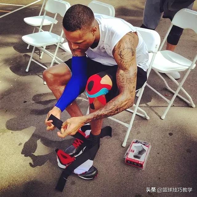 打球崴脚急救措施,打球崴脚了怎么高情商安慰