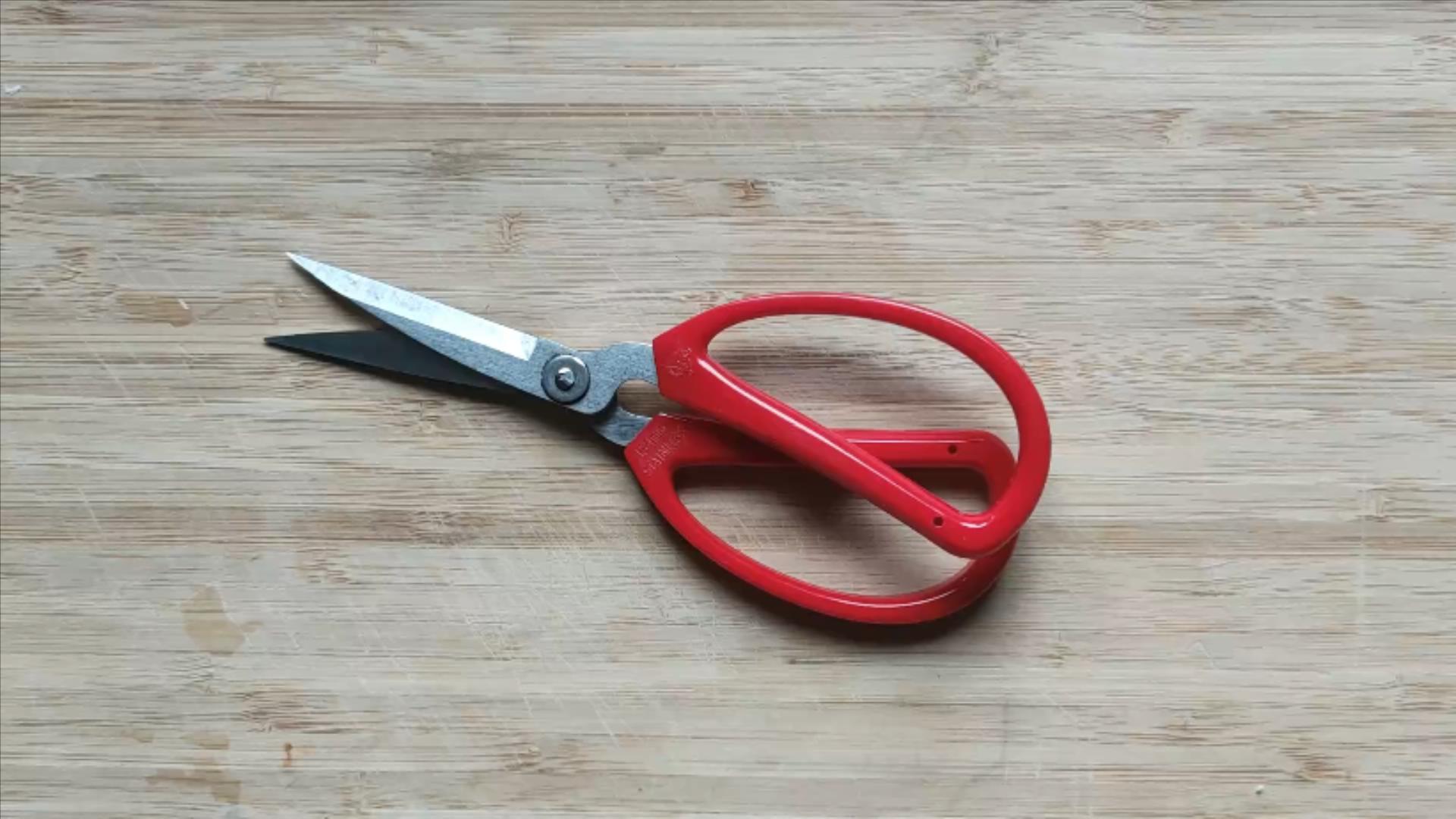 剪刀怎么剪不会钝,不管剪刀有多钝学会这一招