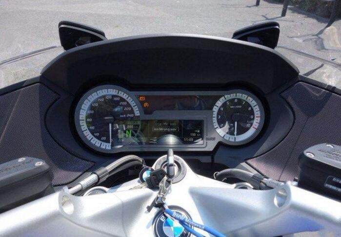 宝马蓝精灵,蓝精灵宝马