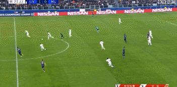 坎赛洛被打,坎塞洛不传球射偏c罗