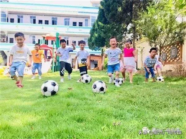 全国首批少儿足球特色幼儿园,成都全国足球特色幼儿园