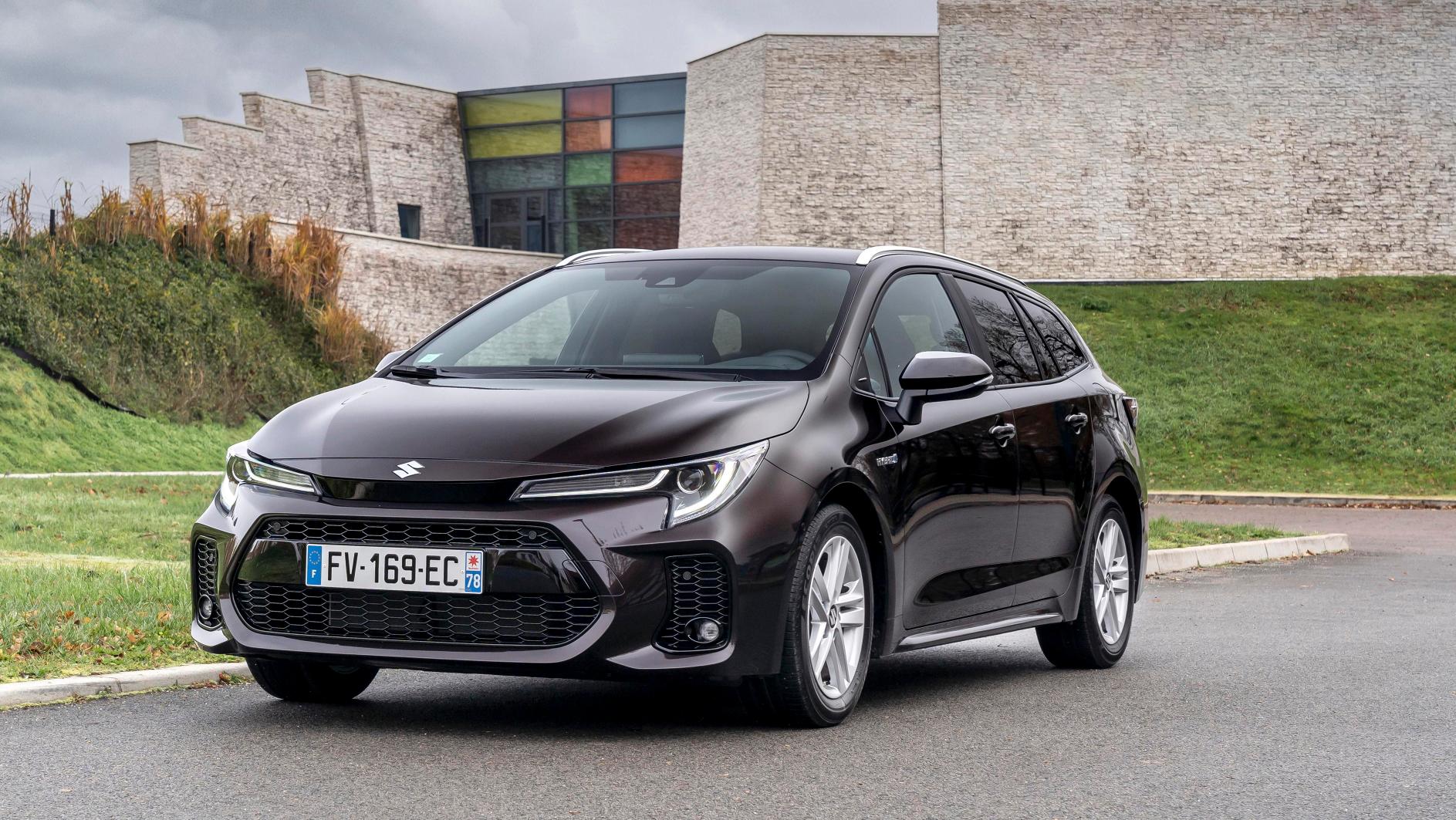 铃木维特拉后排座椅放倒能睡人不,铃木维特拉后排放倒睡觉怎么操作