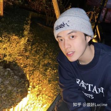 很矮的男生怎么穿搭,长得矮的男生穿衣搭配技巧