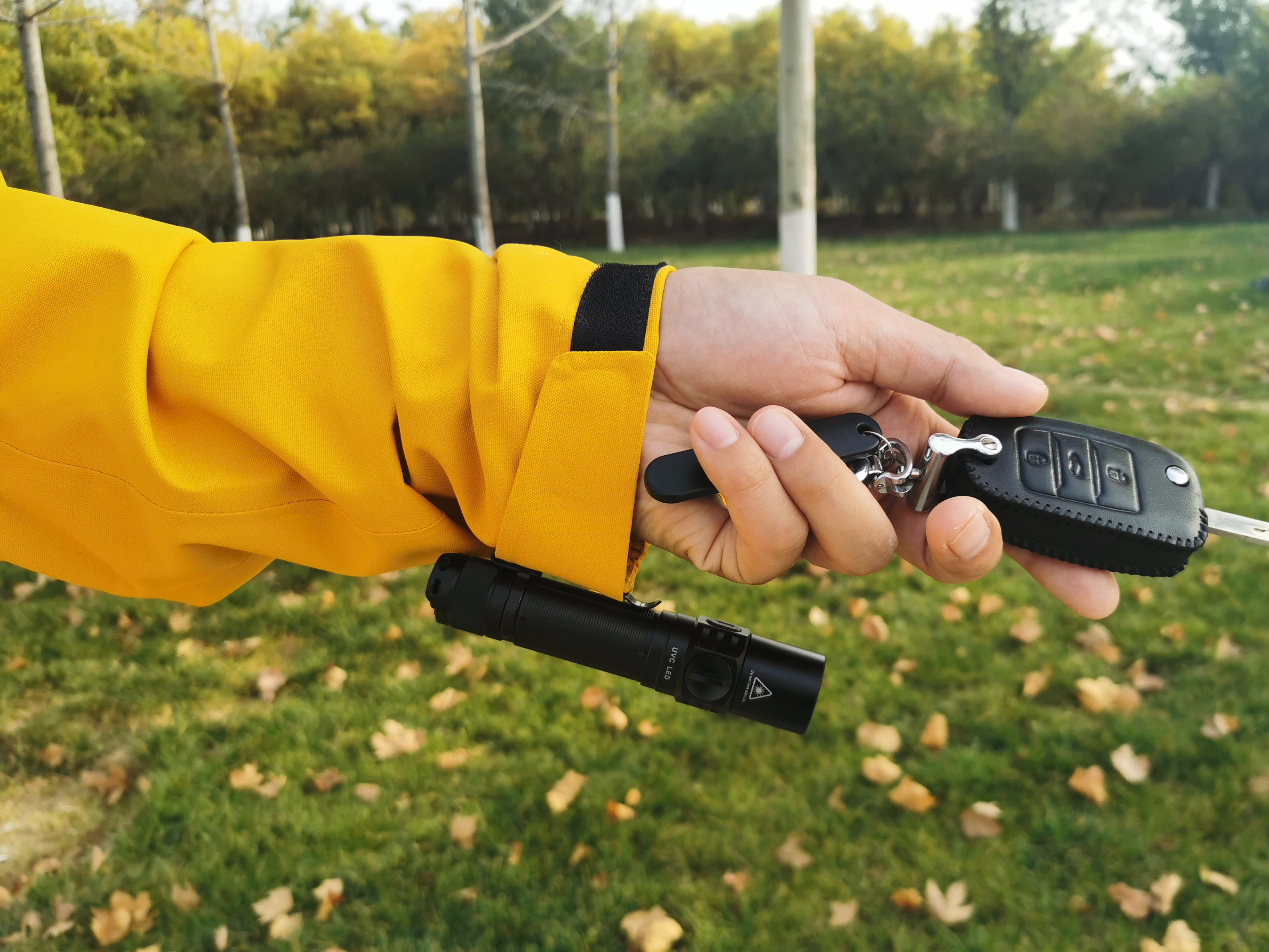 户外手电也能杀菌?FenixLD32手电化身成为抗疫EDC