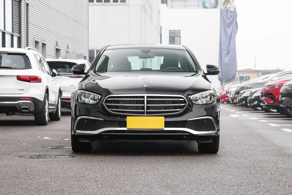 奔驰E级到底有多火？月销超过2万辆，足以说明一切