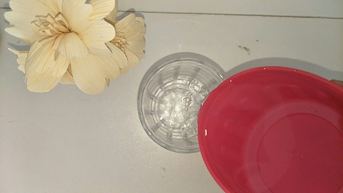 手指头扎刺怎么剔除？别再用针挑，教你一正确去刺不留痕小妙招，