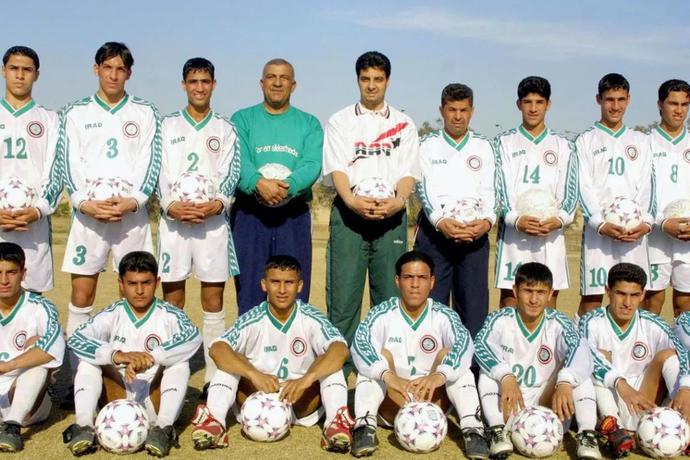 伊拉克足球英雄：生于*变政**，活于战争，死于病毒