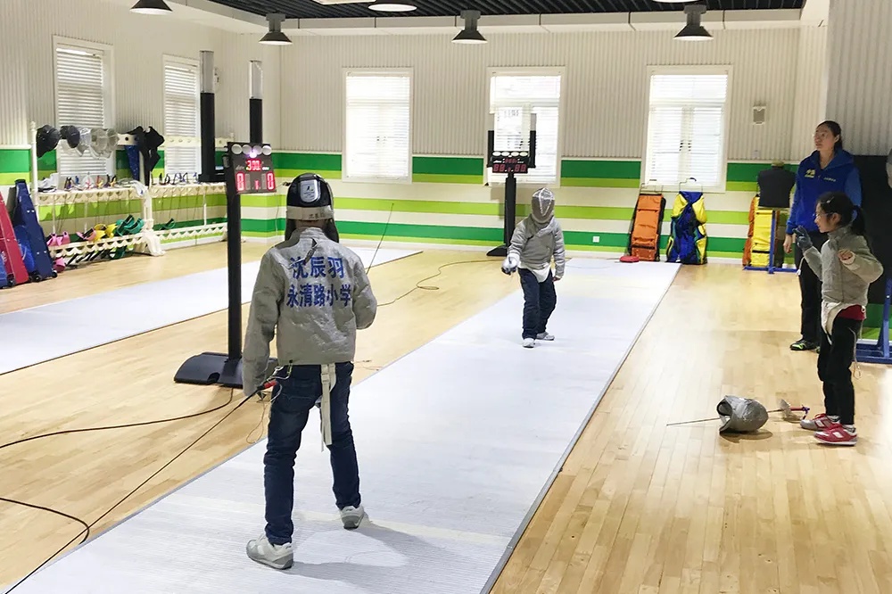 宝山这所学校“延时更延爱”的举动让“课后三点半”不再是问题！