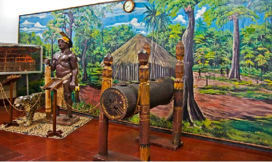 宸磋タ瓒崇悆鏃呮父,宸磋タ妗戝反娴锋哗鏀荤暐