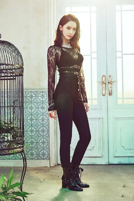 被林允儿的少女感折服,林允儿穿短裙搭配