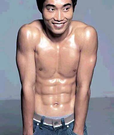 国足与越南男足身材对比,国足身体素质对比