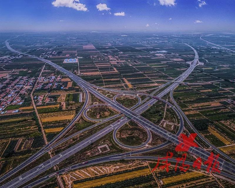 忆往昔沧桑岁月叹今朝浮沉生涯,忆往昔峥嵘岁月看今朝