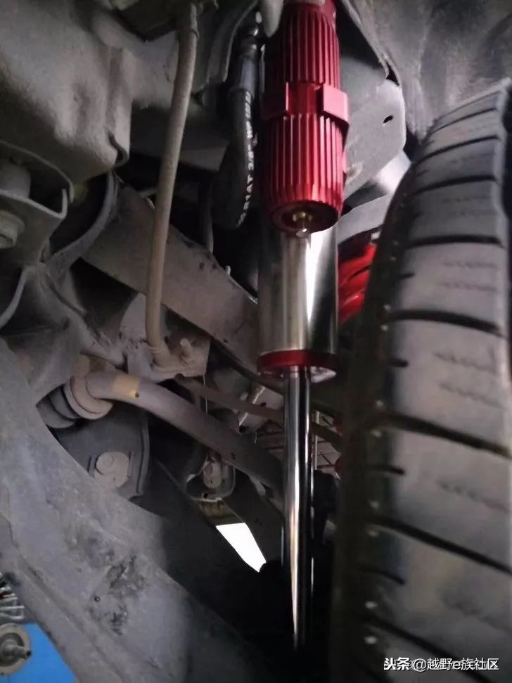 途乐y62避震选什么最舒服,途乐y62欧林斯避震