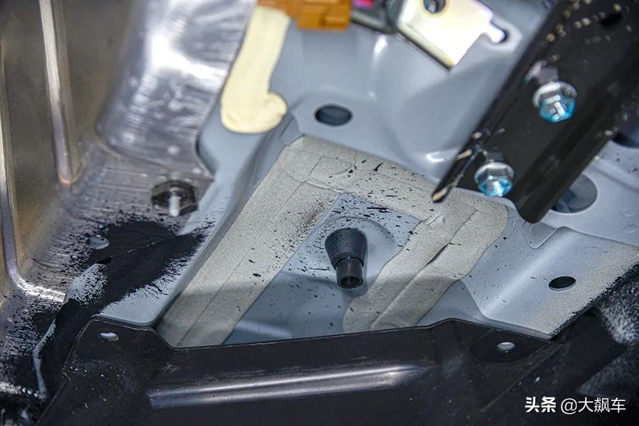 漏油必定漏气吗,漏油为什么赔不起