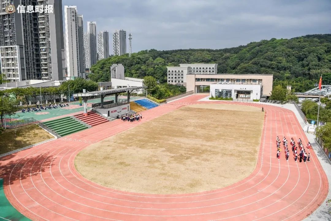 长岭居小学升初中,长岭居小学在黄埔区的排名