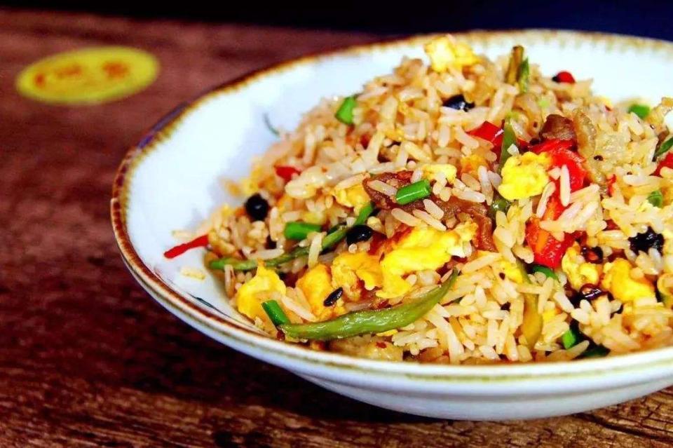 冰箱老是有一股臭味怎么办,冰箱有臭味该怎么处理