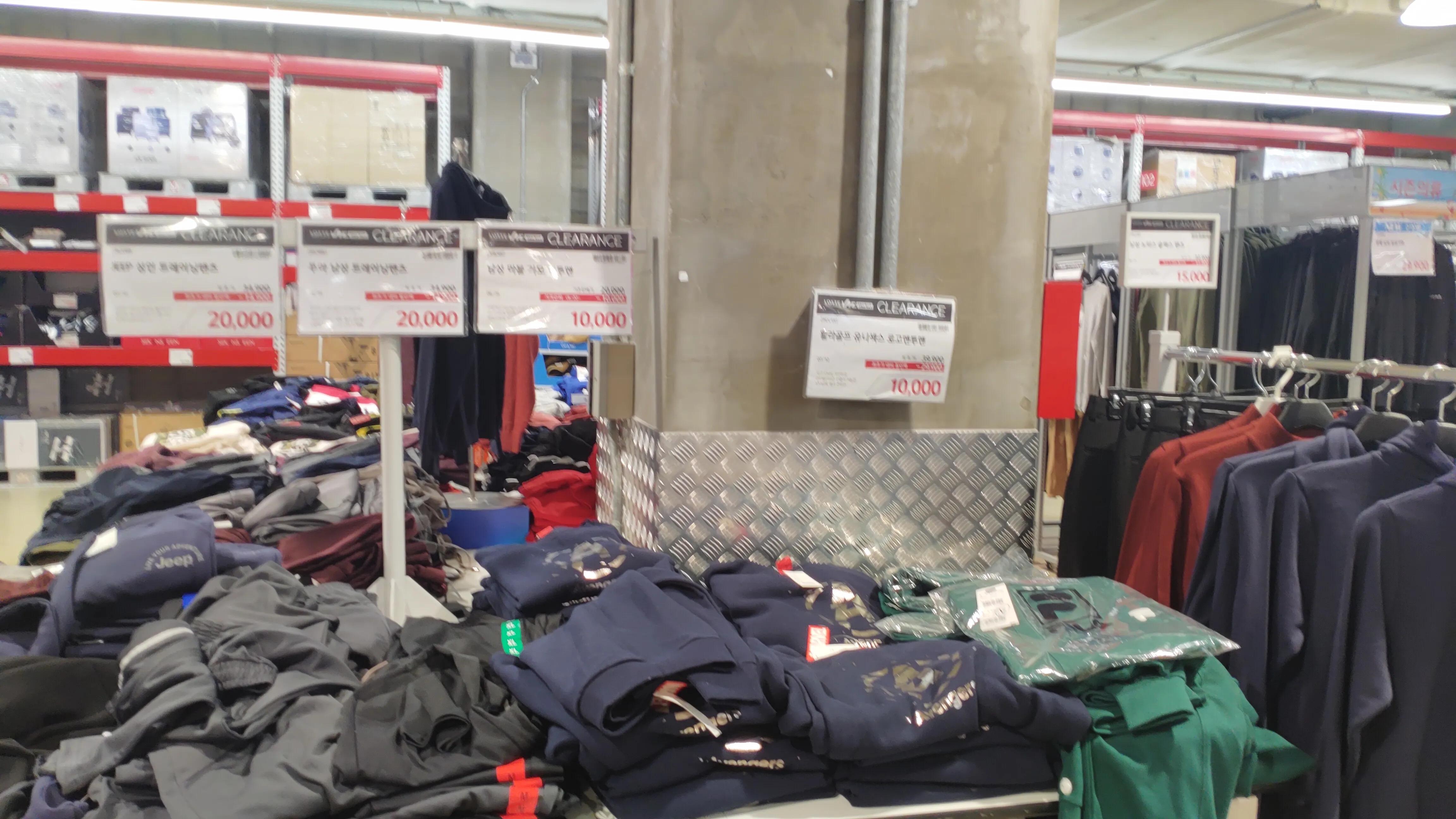 首尔layered咖啡,首尔很多萨摩耶的地方