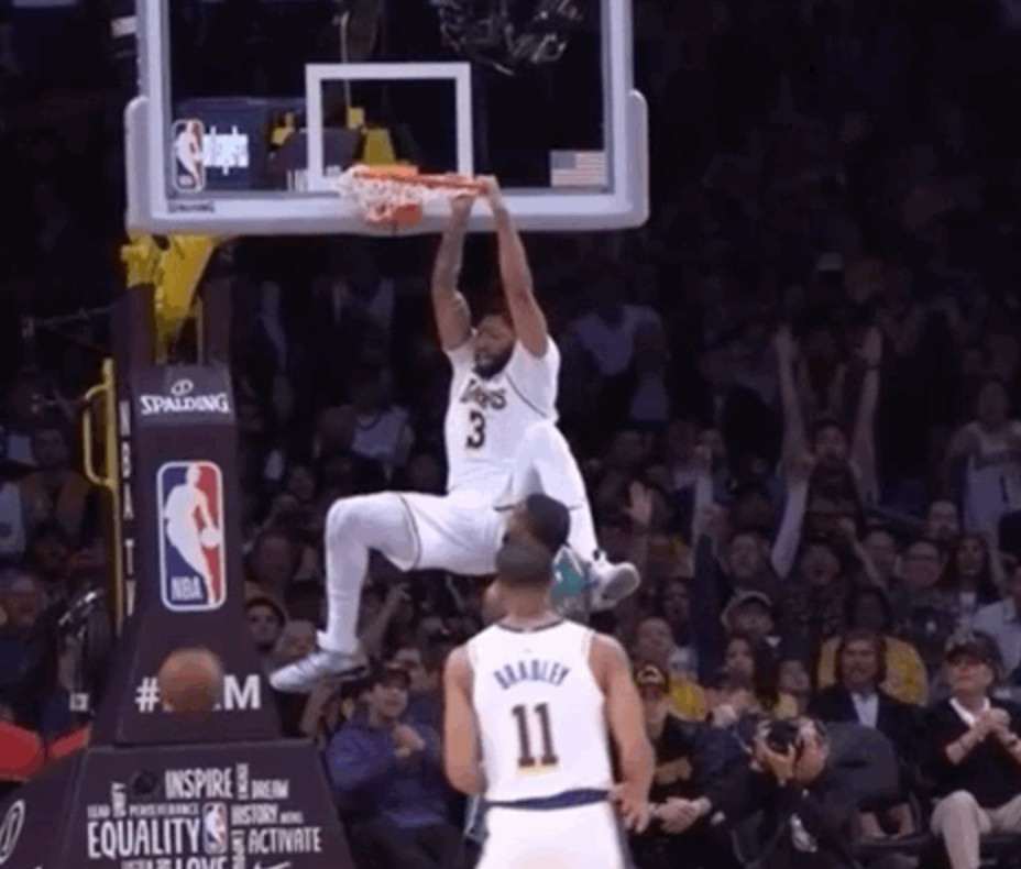 湖人官宣顶薪续约詹姆斯到40岁,湖人签下联盟第一单打王