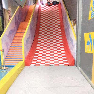 蹦床乐园乐动魔鬼滑梯,室内蹦床滑梯游乐场