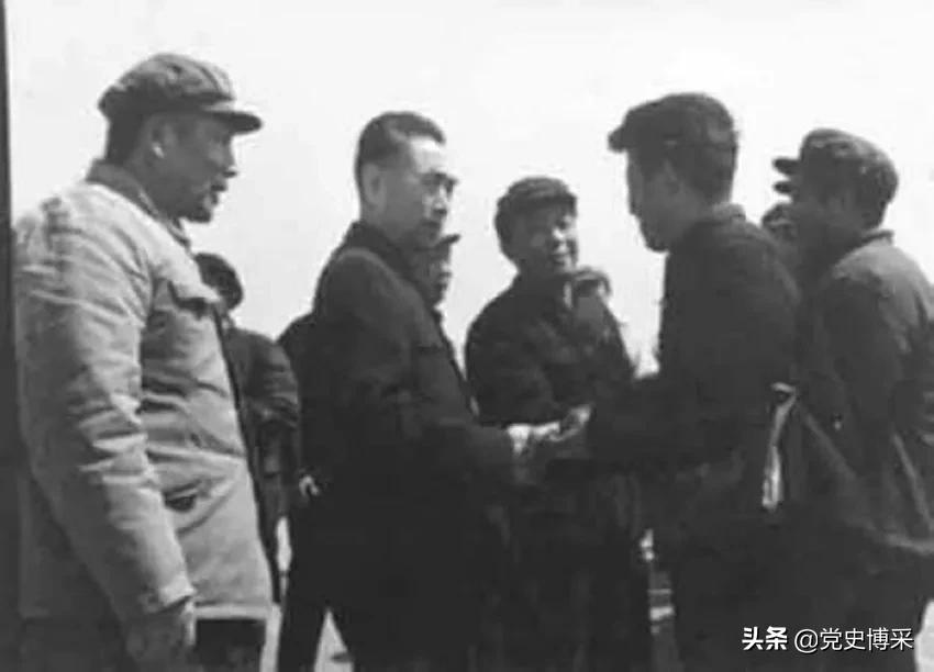 周恩来在邢台地震后的日日夜夜