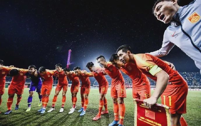 黄紫昌足球集锦,黄紫昌亚洲杯