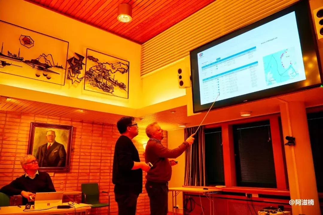 为了吃世界上最好吃的青花鱼，我飞去了挪威，光是捕捞船价值4亿