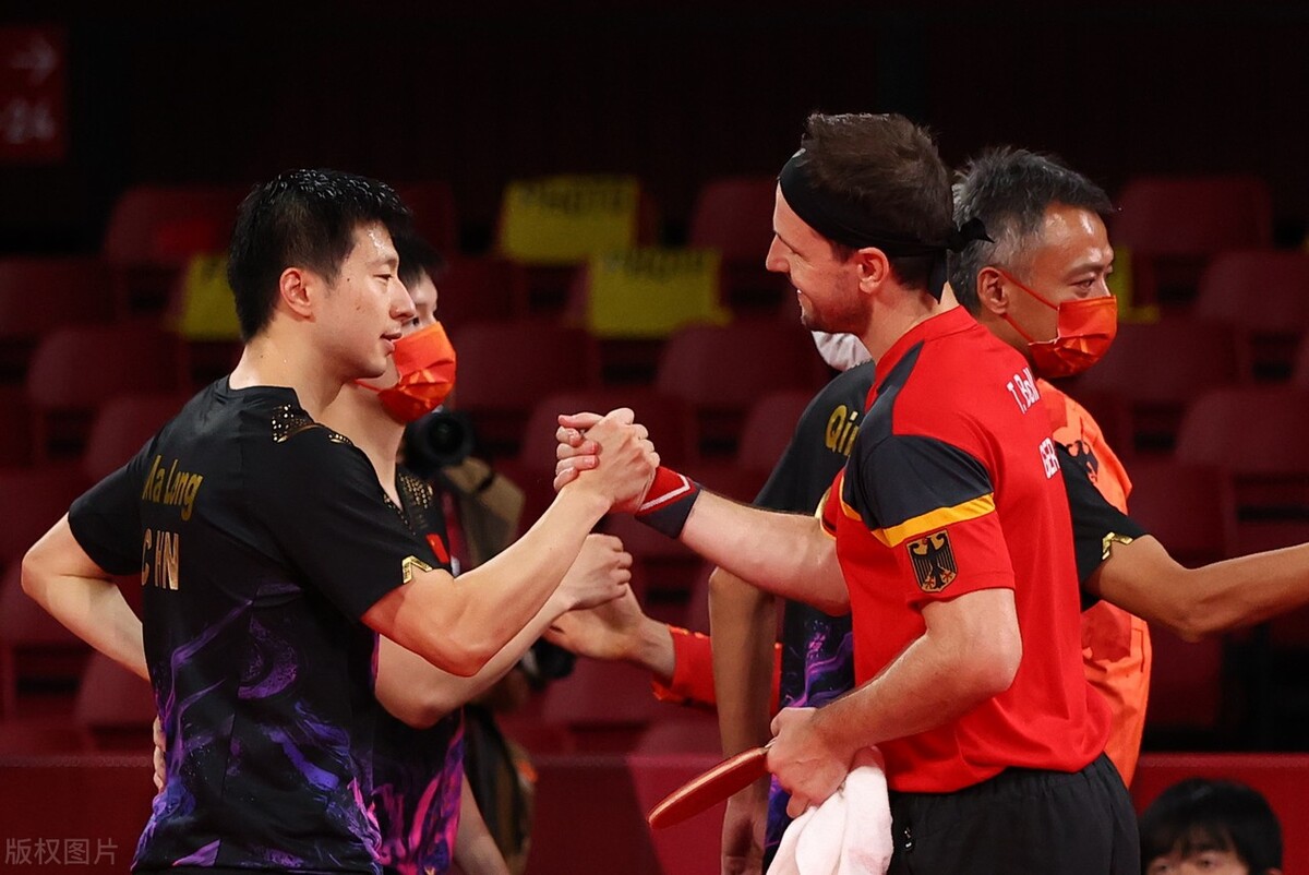 怎样选择一款合适的乒乓球底板,如何挑选乒乓球底板