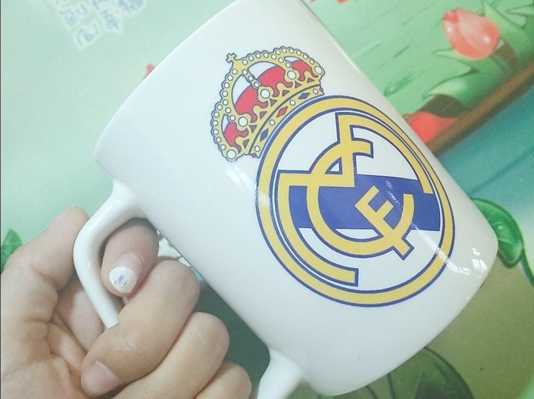 足球悲伤,足球是我唯一的希望