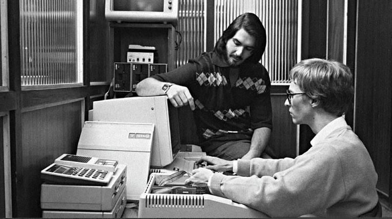 一度被视为“教育圣经”的一万小时定律，是箴言还是谬误？