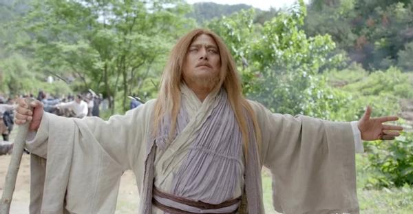 倚天剑和屠龙刀同为一个级别,倚天剑和屠龙刀有什么威力