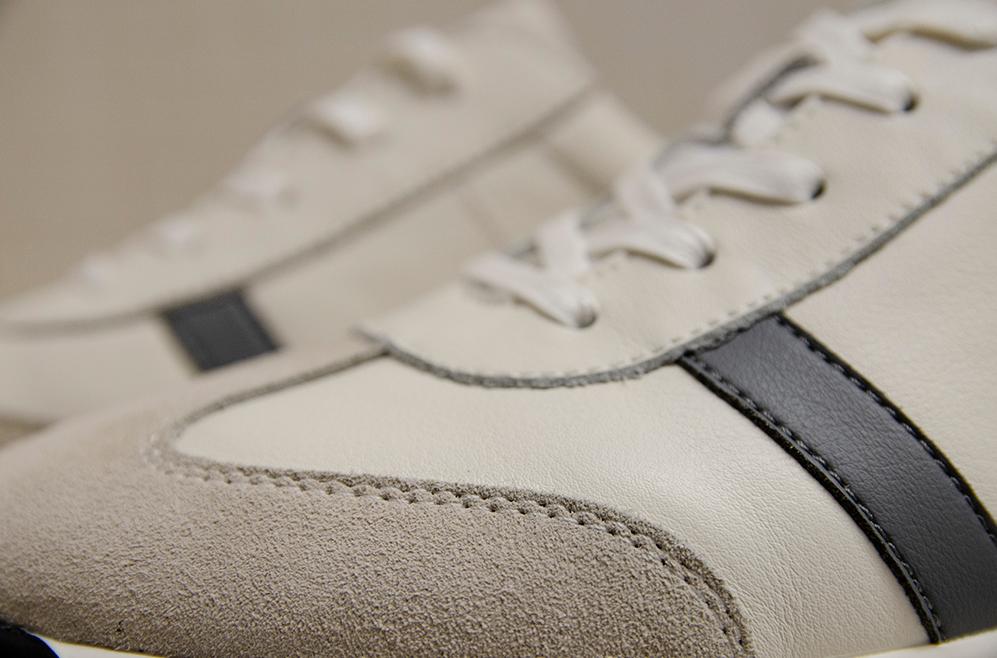 头层牛皮德训鞋测评,让男士穿着舒服的鞋