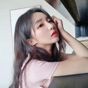 慢热型女生为什么不相信一见钟情,慢热型的女生很难对别人上心