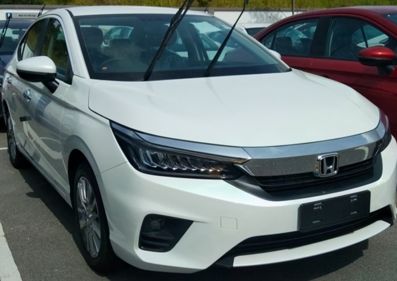 三厢飞度1.3自动真实油耗多少马力,三厢飞度1.3自动值得买不