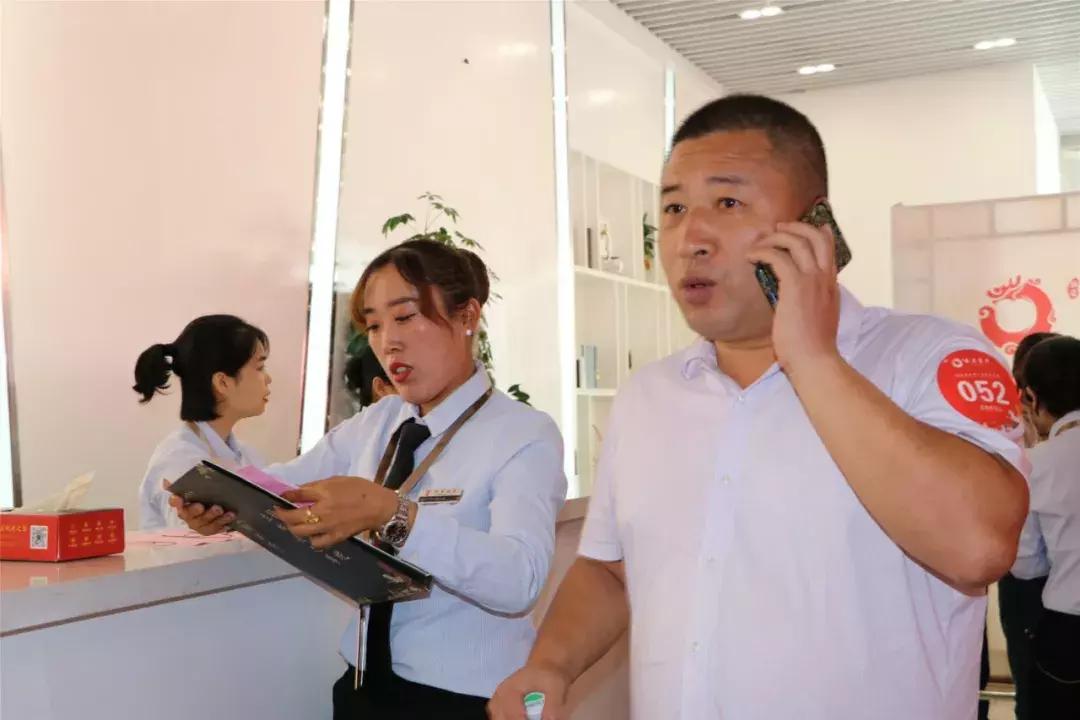 临颍学府壹号多少钱一平方,临颍华荣学府壹号