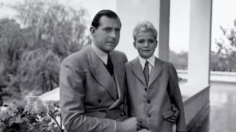 西班牙老国王：5000名*妇情**遍天下，晚年被迫退位，被“化学阉割”