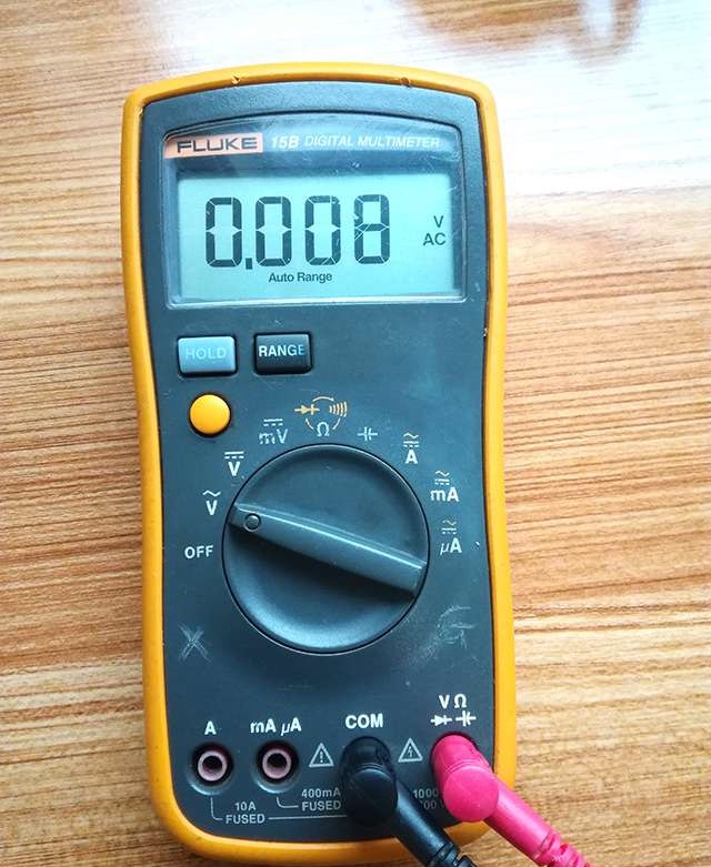 为何美国FLUKE15B比国产万用表耐用？拆机一看，你就明白了