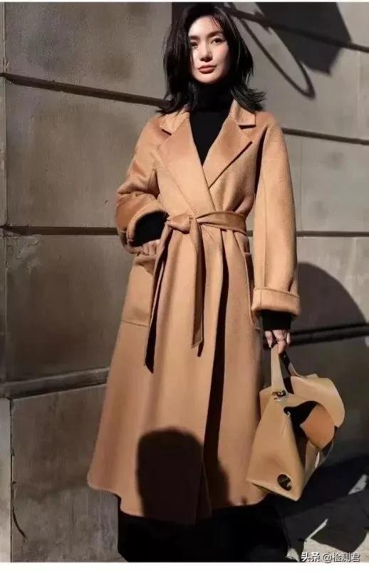 快收藏：双面呢、摇粒绒、丝绒、灯芯绒...秋冬流行面料知识解析