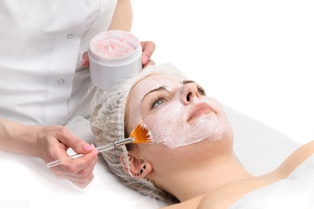 怎么解决黑头和角质,为什么这么容易长黑头粉刺