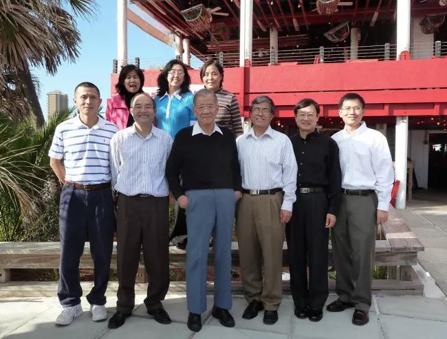 数学家李天岩简介,李天岩数学家