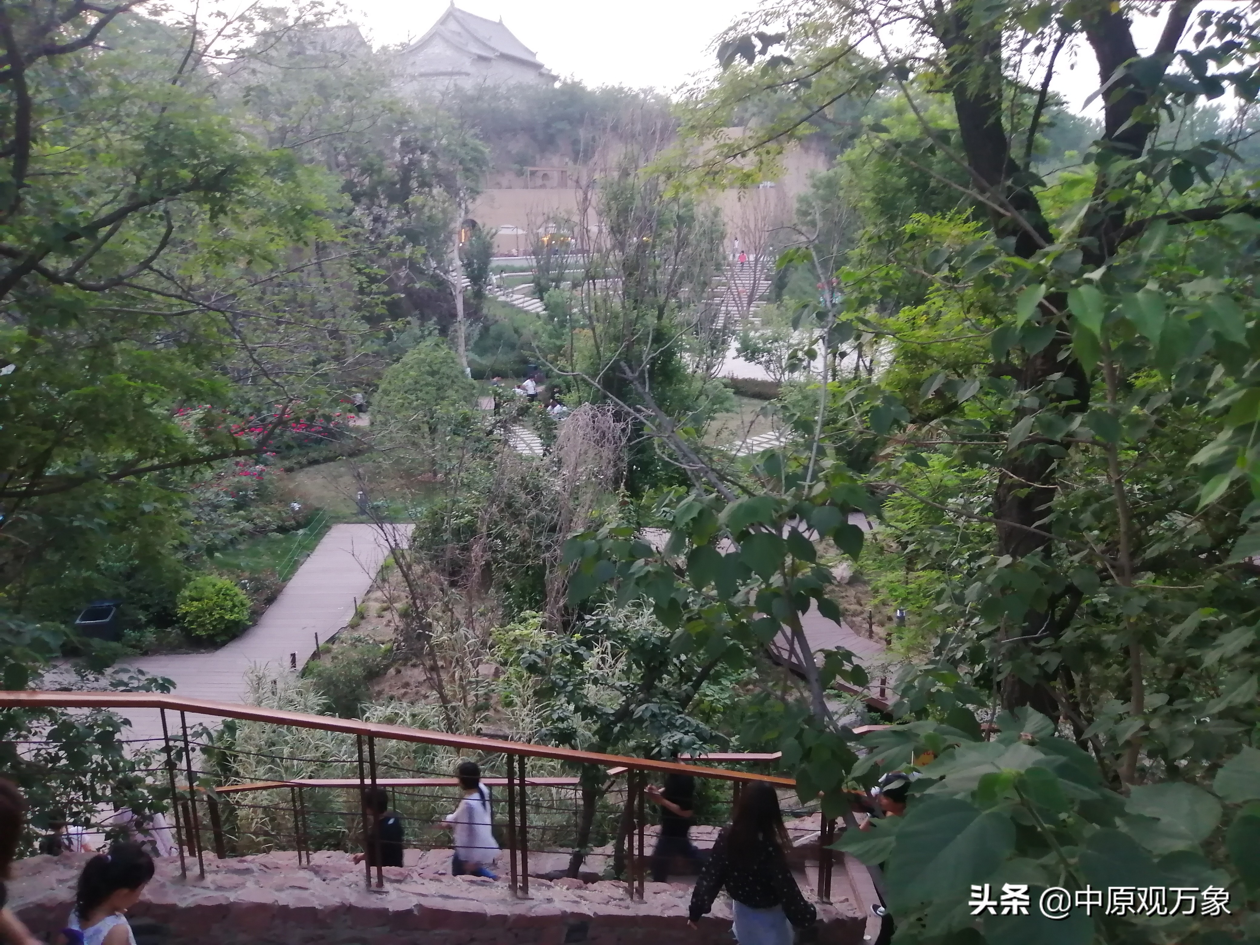 郑州樱桃沟足球小镇,郑州免费足球小镇