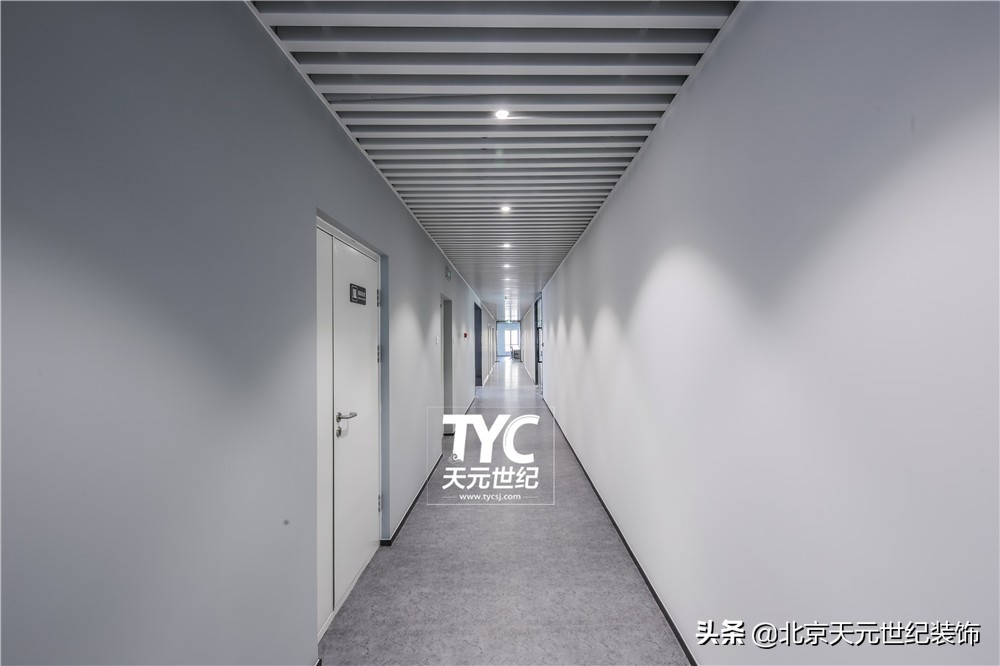 海淀国际化办公室装修设计案例,宝山创意办公室装修设计案例